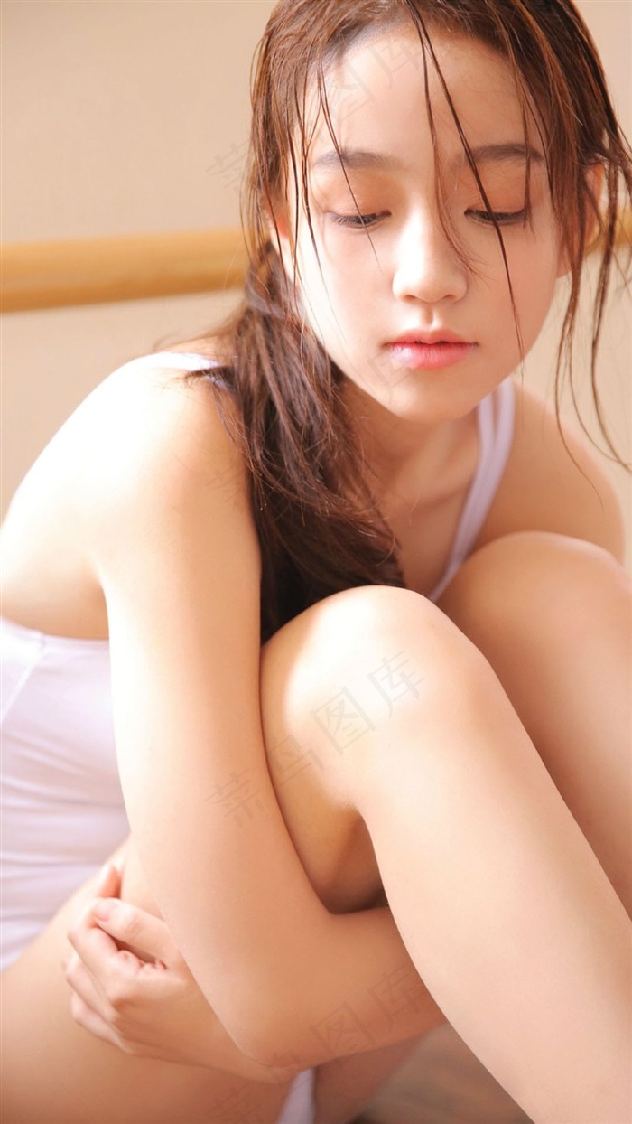 女生棵体视频免费播放