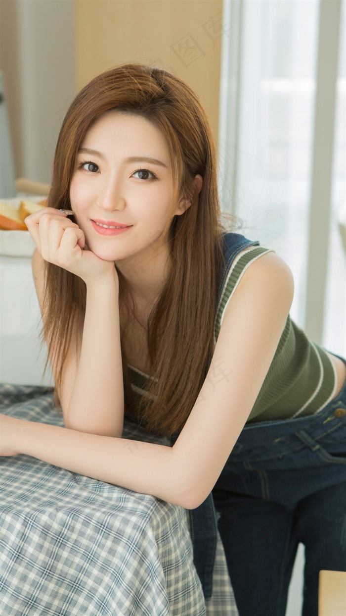 强奷漂亮的女教师完整版电影