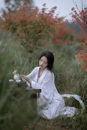 亚洲丁香婷深爱综一区