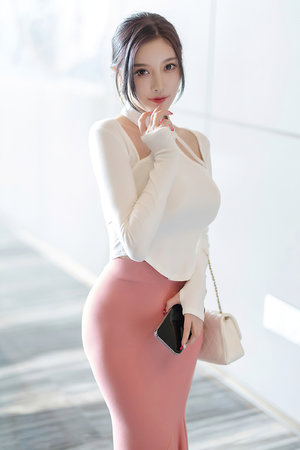 欧美大屁股喷潮水