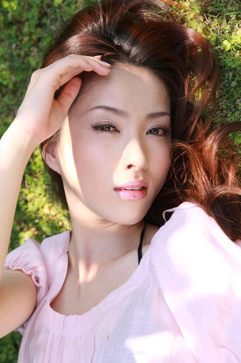 日本一本草久国产欧美日韩