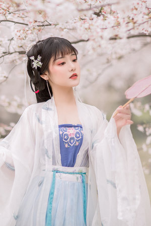 东北青壮年打桩机