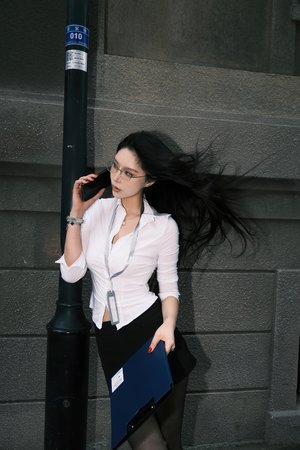 女帝临幸后宫np高h