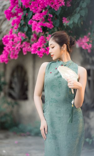 绝对丽奴快播