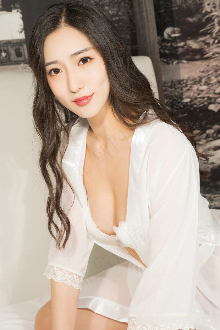 男人狂躁女人的30分钟免费试看