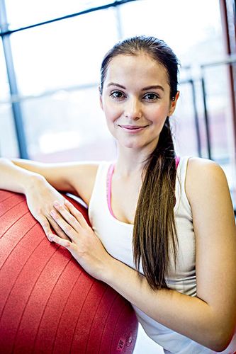 开局强吻裂口女