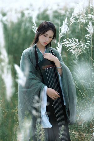 年轻的嫂子3在线